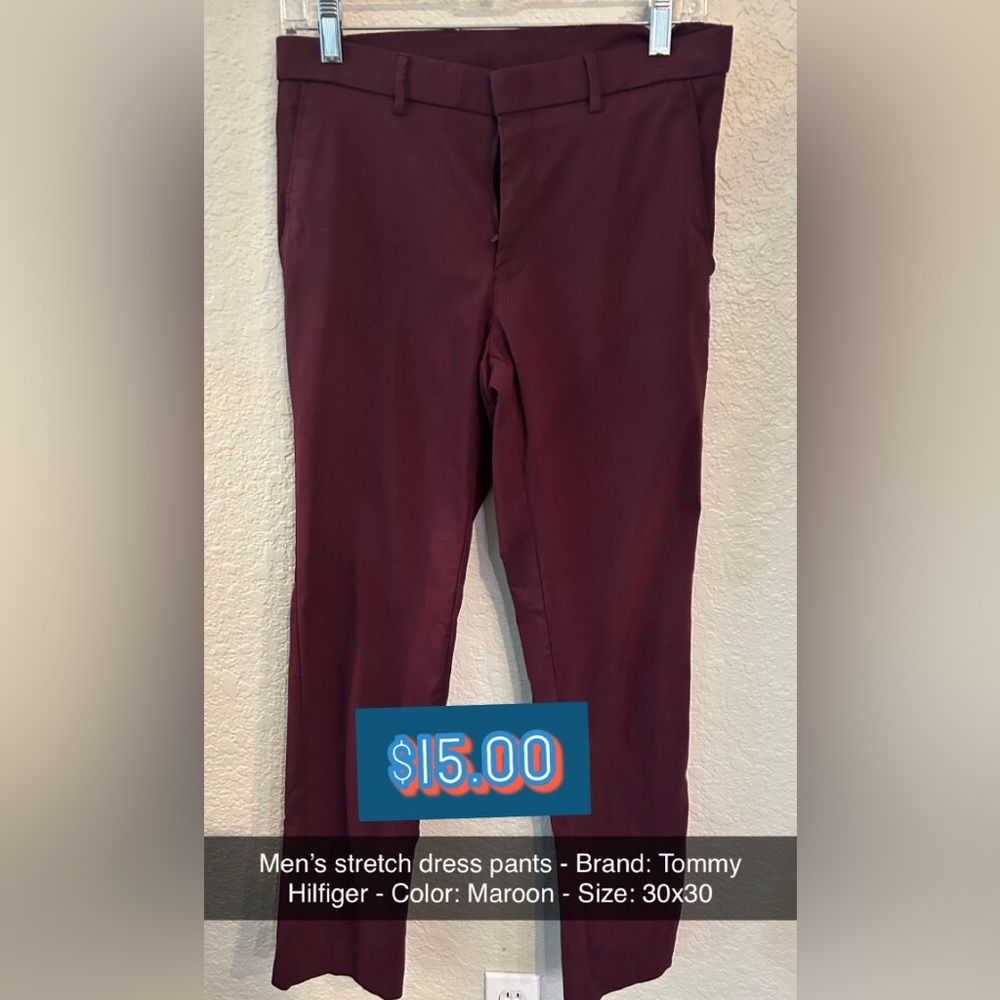 Men's stretch dress pants - Brand: Tommy
Hilfiger - Color: Maroon - Size: 30x30